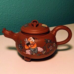 Vintage Chinese Yixing Wild Boar Miniature Clay Tea Pot Preowned